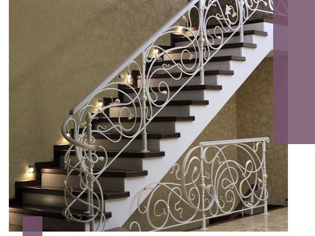 Кованые лестницы под ключ в Сосновоборске — изготовление и монтаж