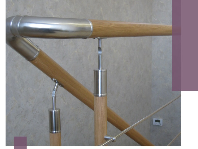 Комбинированные перила на заказ в Сосновоборске — монтаж и производство