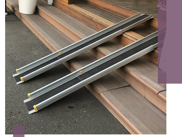 Телескопические пандусы под ключ в Сосновоборске — изготовление и монтаж