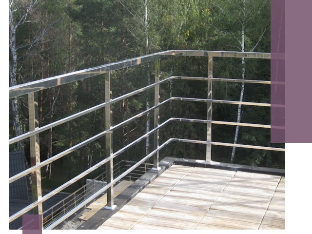 Парапеты из нержавеющей стали в Сосновоборске — изготовление и монтаж